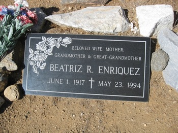 Enriquez,   Beatriz Rivera gravesite