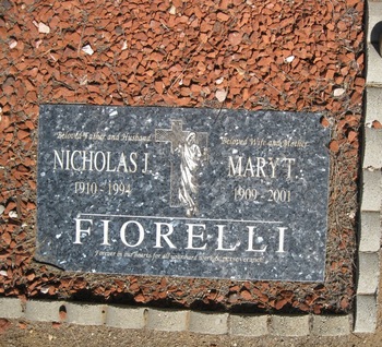 Fiorelli,   Mary Thersa gravesite