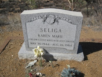 Seliga,   Karen Marie gravesite