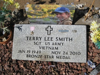 Smith,   Terry Lee gravesite