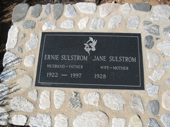 Sulstrom,   Ernie Elias gravesite