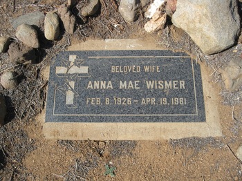 Wismer,   Anna Mae gravesite