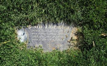 Hormozi,   John gravesite