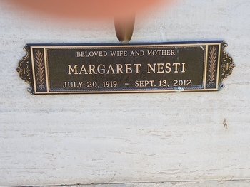 Nesti,   Margaret gravesite