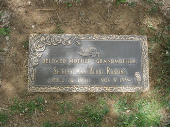 Robbins,   Shirley Ann gravesite