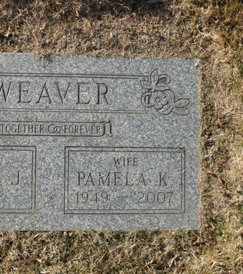 Weaver,   Pamela K. gravesite