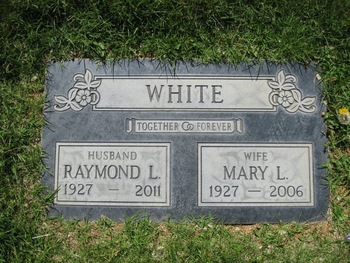 White,   Raymond Louis gravesite