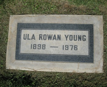 Young, Eulah Vienna ('Ula') gravesite