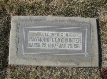 Minter,   Raymond Clay gravesite