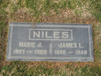 Niles,   Marie Josephine gravesite