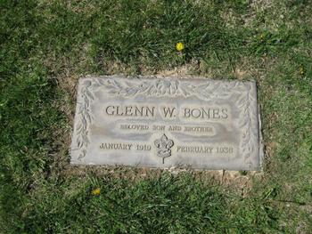 Bones,   Glenn Wilmar gravesite