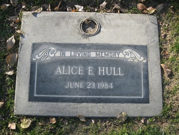 Hull,   Alice Elizabeth gravesite