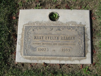Reagan,   Mary Evelyn gravesite