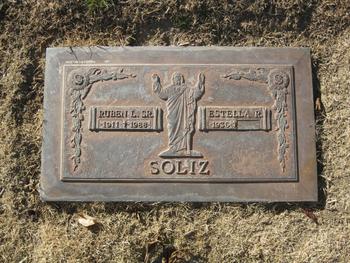 Soliz,   Ruben Lopez gravesite