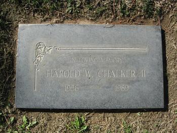 Chalker, II  Harold Warren gravesite