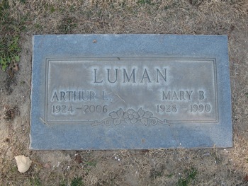 Luman,   Mary Belle gravesite