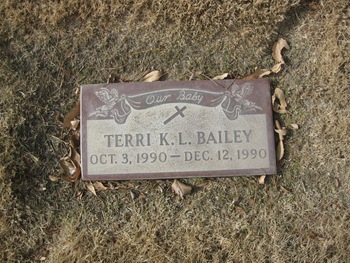 Bailey, Terri Kuanda Lynn gravesite