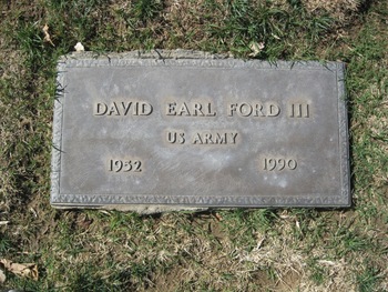 Ford, III  David Earl gravesite