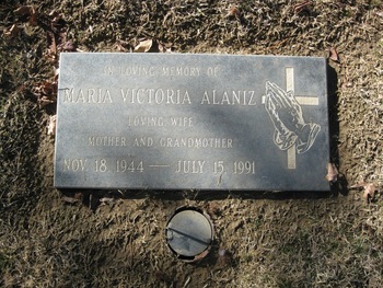 Alaniz,   Maria Victoria gravesite