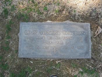 Yacubian,   Leon Vincent gravesite