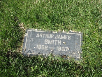 Smith,   Arthur James gravesite