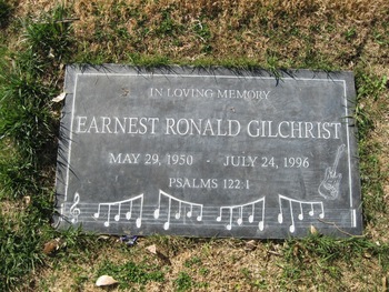 Gilchrist,   Earnest Ronald gravesite