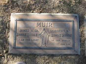 Muir,   Dorothy Ruth gravesite