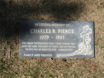 Pierce,   Charles Ray gravesite