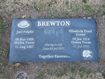 Brewton,   Juel Felphs gravesite