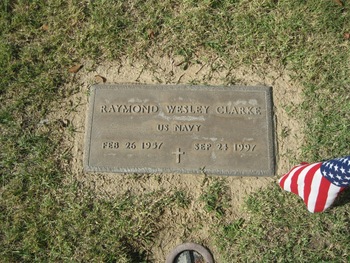 Clarke,   Raymond Wesley gravesite