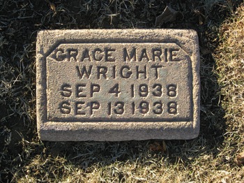 Wright,   Grace Marie gravesite