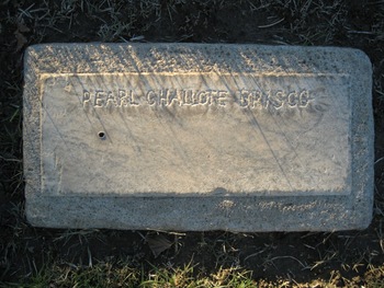 Brisco,   Pearl Charlotte gravesite