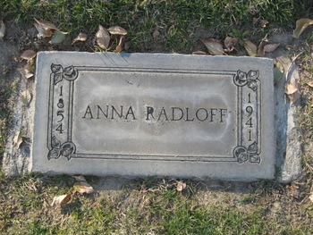 Radloff,   Anna Margaret gravesite