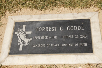 Godde,   Forrest George gravesite