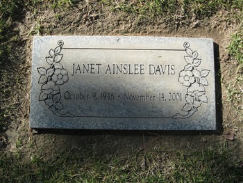 Davis,   Janet Ainslee gravesite