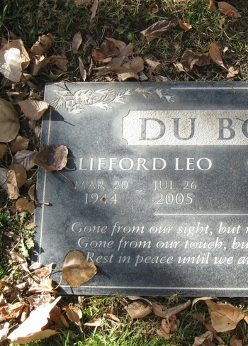 DuBois,   Clifford Leo gravesite