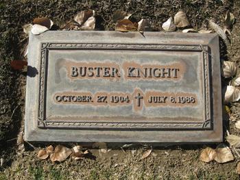 Knight,   Buster P. gravesite
