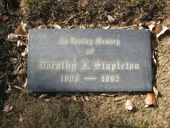 Stapleton,   Dorothy Isabel gravesite