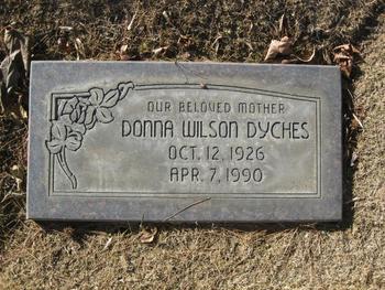 Dyches,   Donna Wilson gravesite