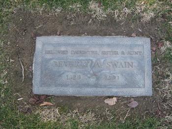 Swain,   Beverly Ann gravesite