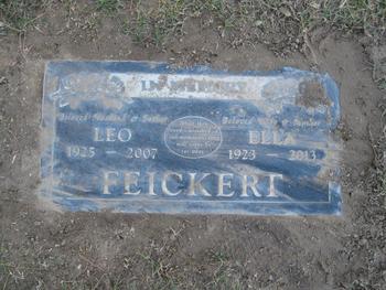 Feickert,   Leo gravesite