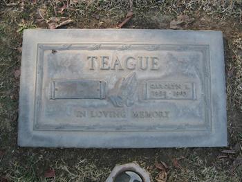 Teague,   Carolyn L. gravesite