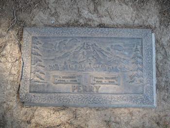 Perry,   Velma Lee gravesite