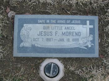 Moreno,   Jesus F. gravesite