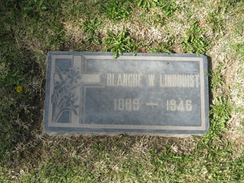 Lindquist,   Blanch gravesite