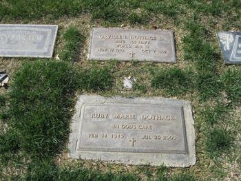 Dothage,   Orville L. gravesite