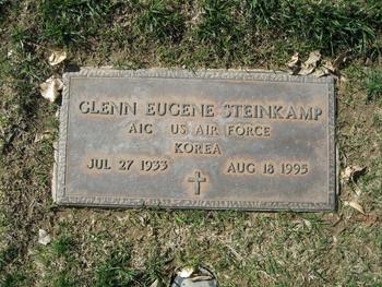 Steinkamp,   Glenn Eugene gravesite