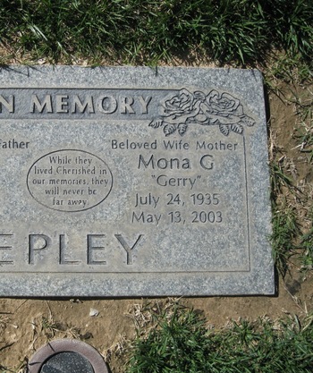 Epley,   Mona G. ('Gerry') gravesite