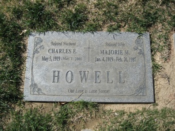 Howell,   Charles E. gravesite
