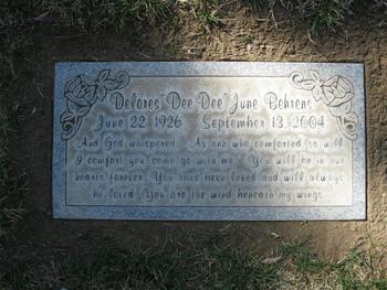 Behrens,   Delores June ('Dee Dee') gravesite